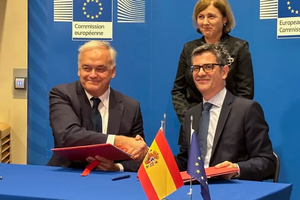 El PSOE y el PP logran un acuerdo para la renovación inmediata del Consejo General del Poder Judicial EFE