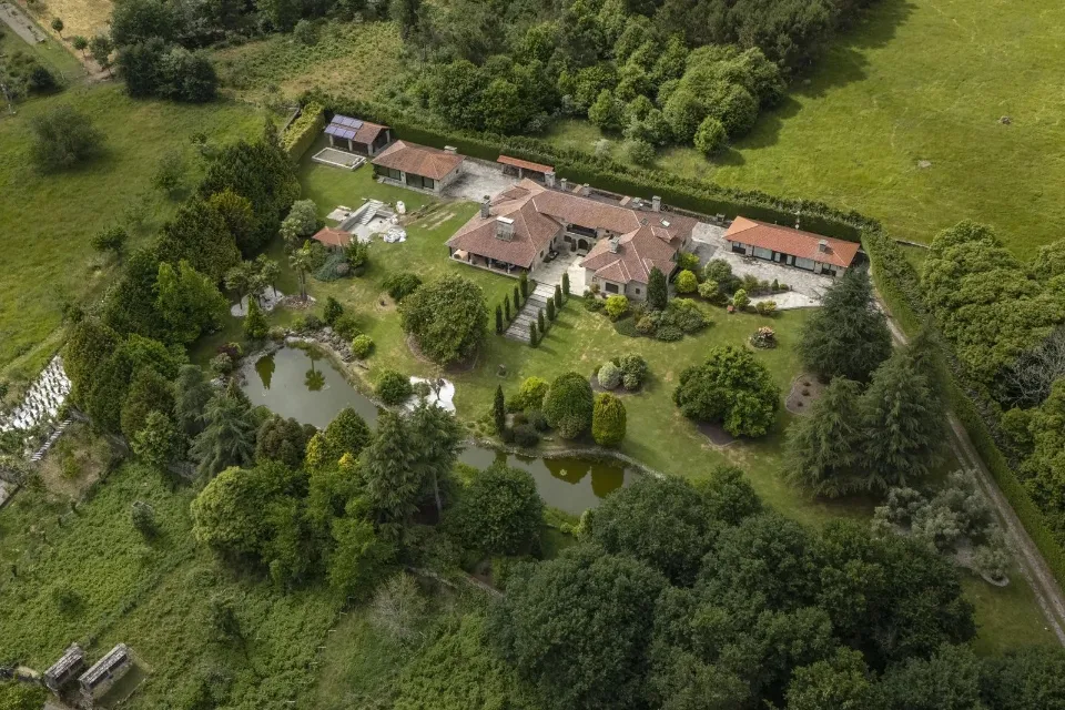 La vivienda de Julio Iglesias en Piñor (Ourense)|Foto: EFE/Brais Lorenzo
