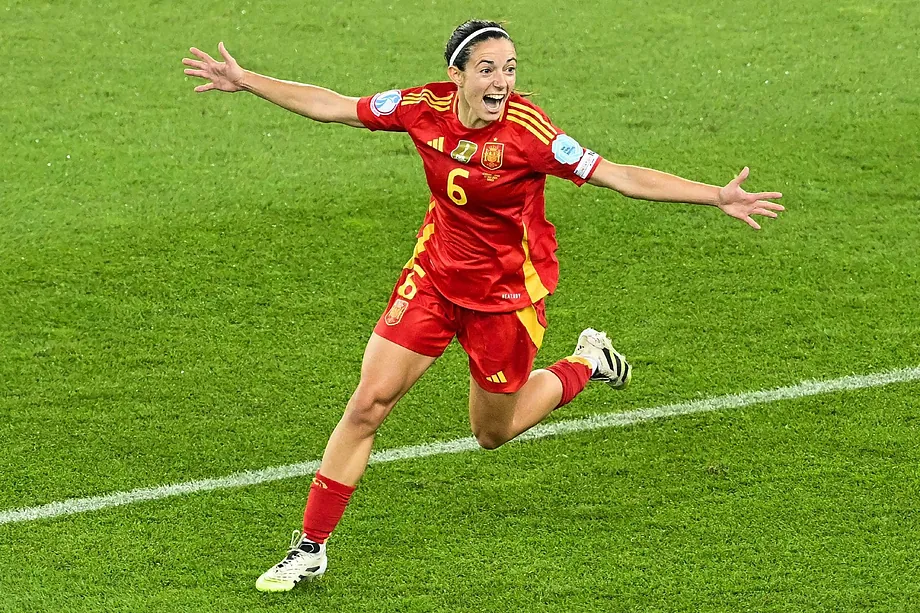 Aitana Bonmatí festeja el gol del triunfo de España ante Alemania|Foto: El Mundo/AFP